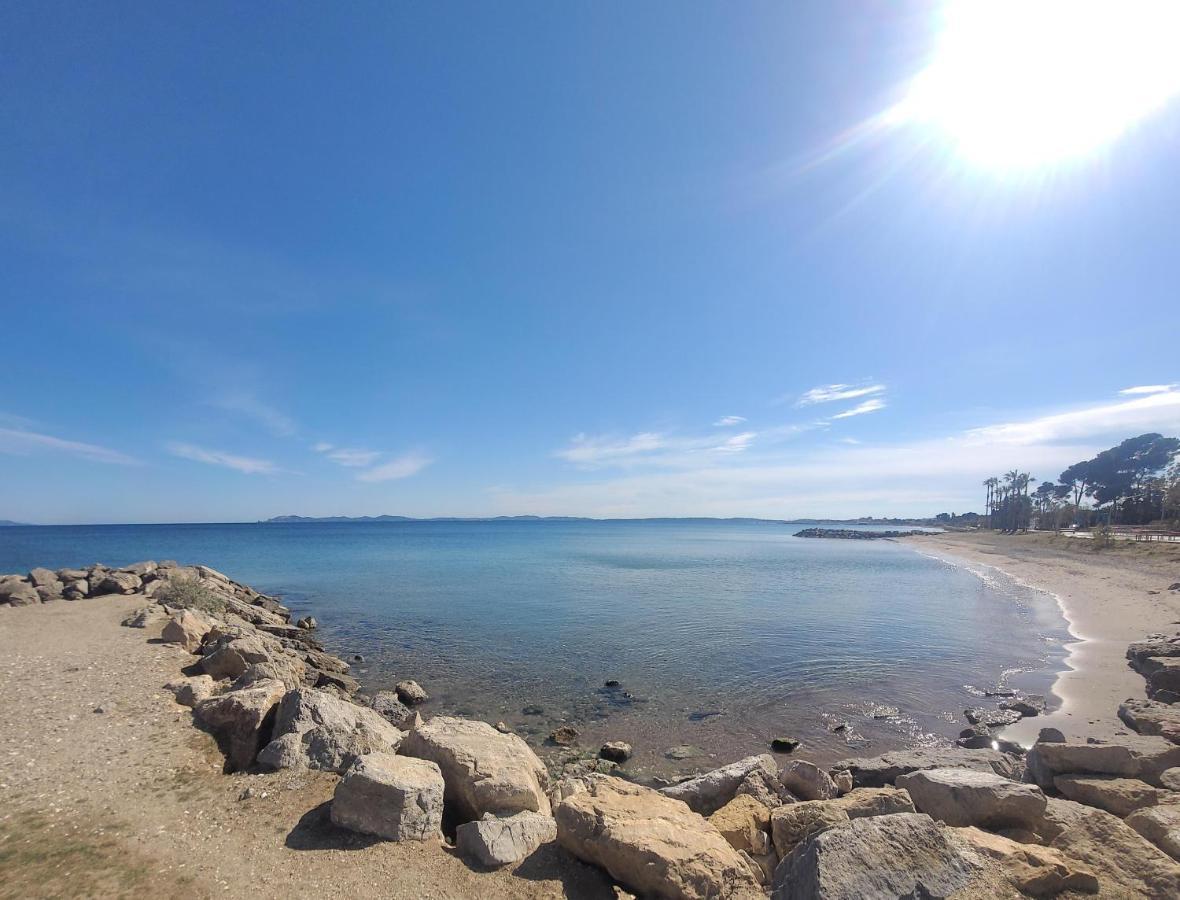 T2 Bord De Mer - Les Embruns Apartment Hyères Екстериор снимка